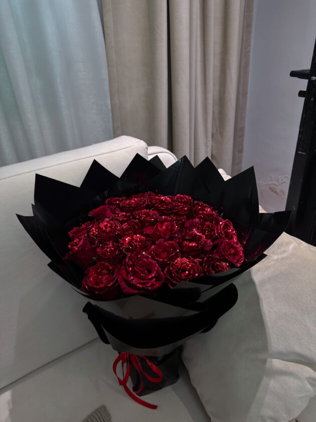 Glitter roses 22 stems
