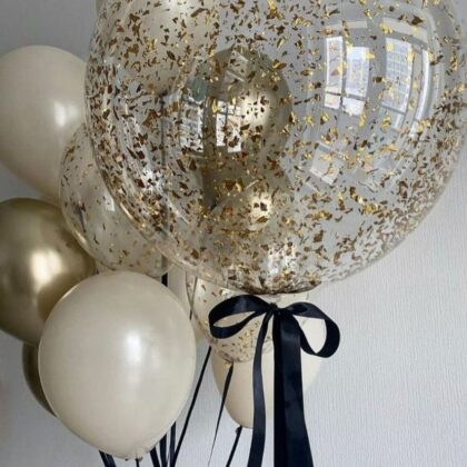 Gold and confetti set