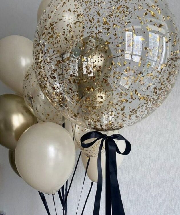 Gold and confetti set